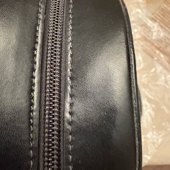 Kate spade lady bug crossbody - Picture 3 of 7